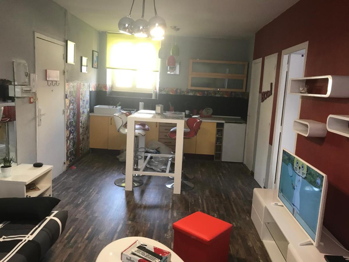 Appartement Style Pop Art Avec Garage Centre Historique Beziers Ngoại thất bức ảnh
