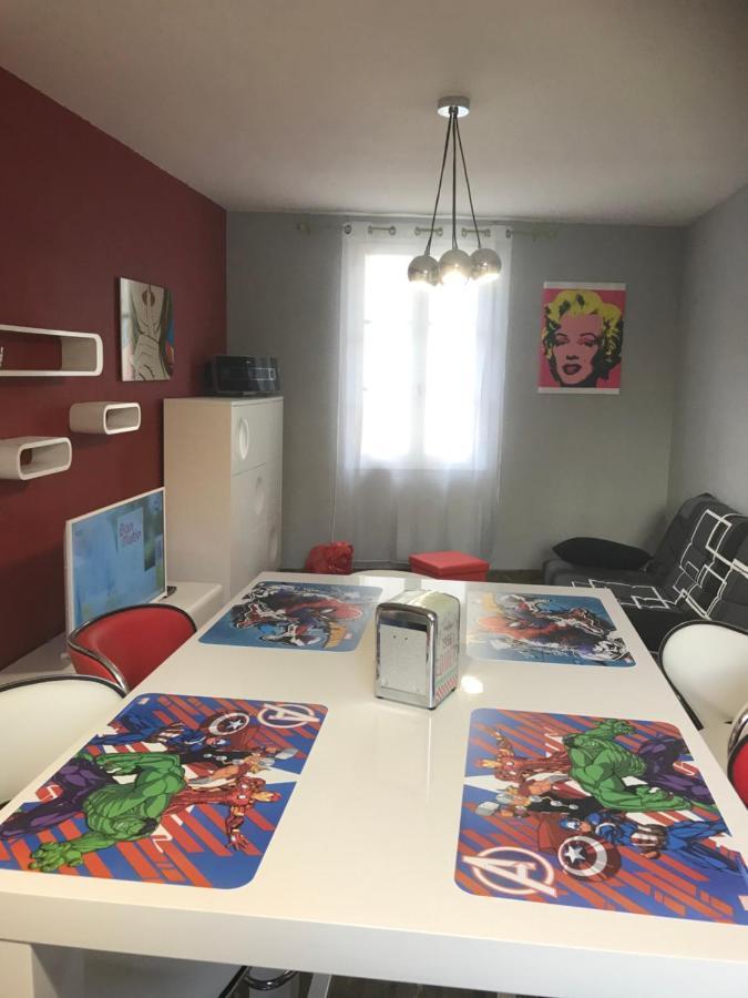 Appartement Style Pop Art Avec Garage Centre Historique Beziers Ngoại thất bức ảnh