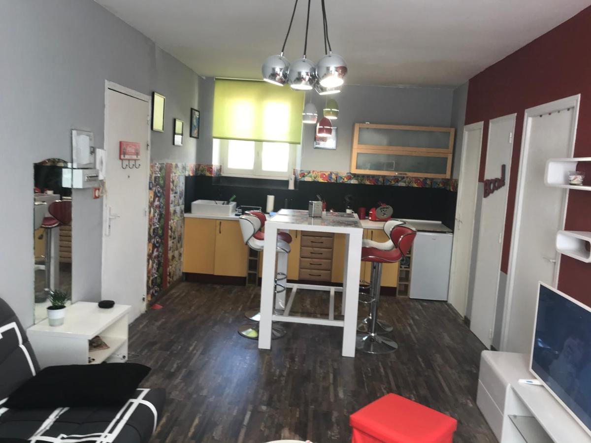 Appartement Style Pop Art Avec Garage Centre Historique Beziers Ngoại thất bức ảnh